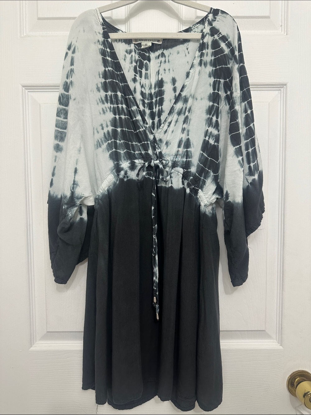 Beach By Exist Black & White Tie-Dye V-Neck Dress